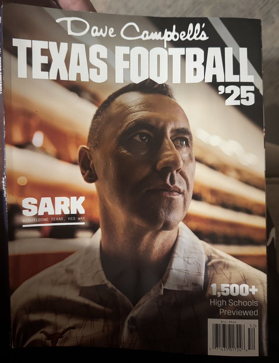 ClaxtonColten's tweet image. planned on an early bedtime tonight but @dctf had different ideas! Nice little surprise in the mail today