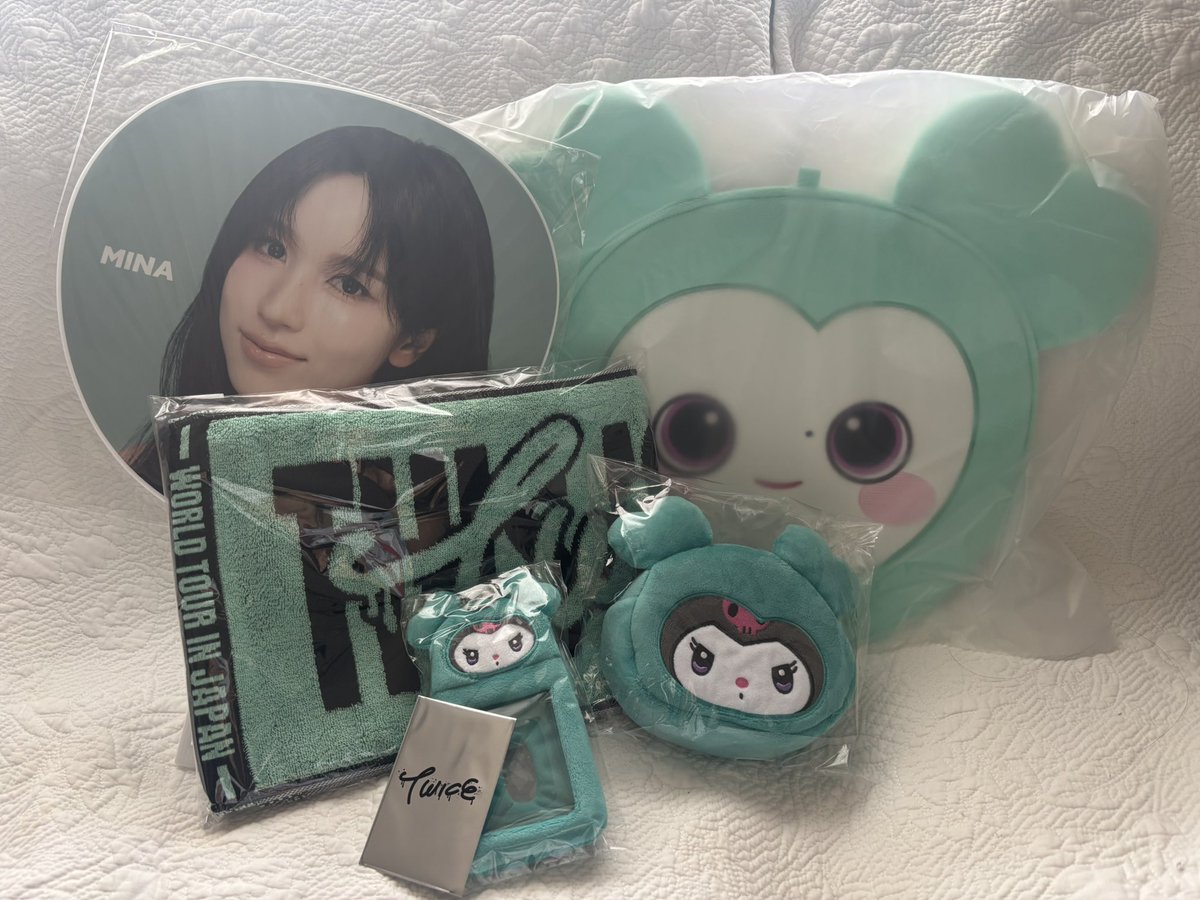 ﾌﾅｺ🐧♡ tweet media