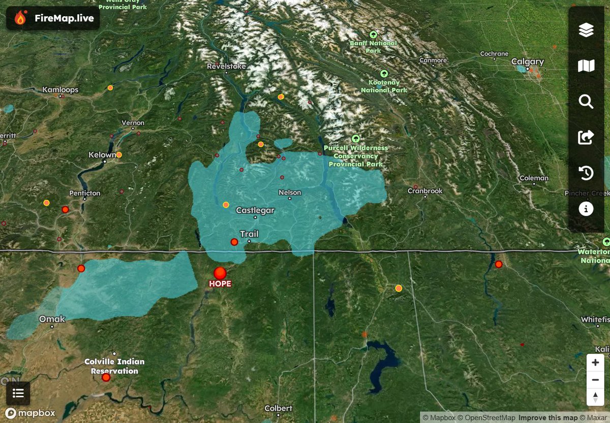 disaster_db's tweet image. FireMap’s hourly updated ground model shows low #HopeFire smoke in Trail, Castlegar, Nelson, BC. CAD/US wildfire &amp;amp; smoke data in one map highlights smoke’s borderless spread. 🇨🇦🇺🇸
#FireMap