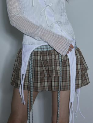 celeb_wish_list's tweet photo. ❏ WHO : #KARA #카라 #허영지
❏ WHERE : KARASIA in Yokohama 콘서트
❏ BRAND : #GATELESS #게이트리스
❏ ITEM : RIBBON CHECK SKIRT
❏ 출처 : 팬트위터 GOMMEONGJI, kirinkarinkirin https://t.co/lVdA3ple3l