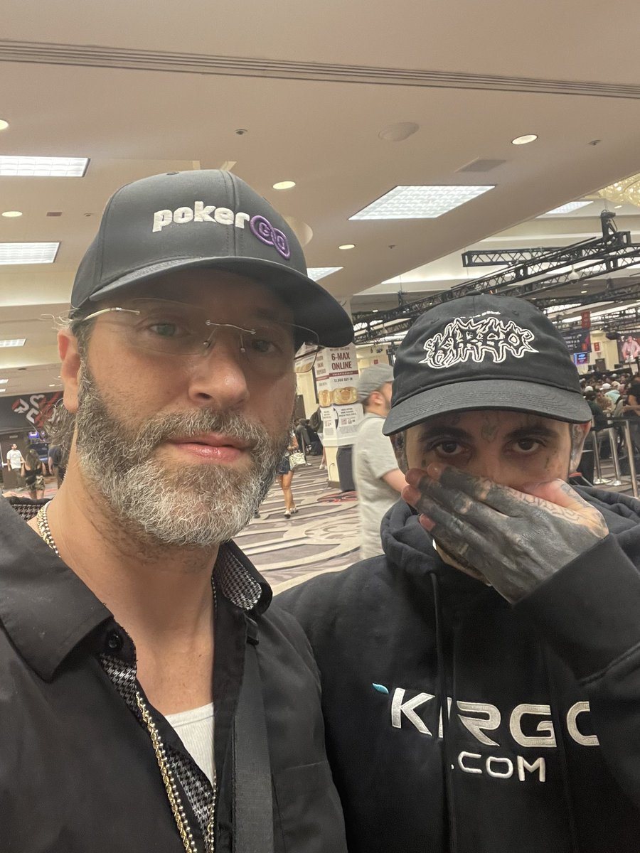 EricMizrachi's tweet image. What a fun day today @WSOP!
#TeamMizrachi #EliElezra #MikkiMase #Poker #TheGrinder #JackEffel #Wsop #PokerNews