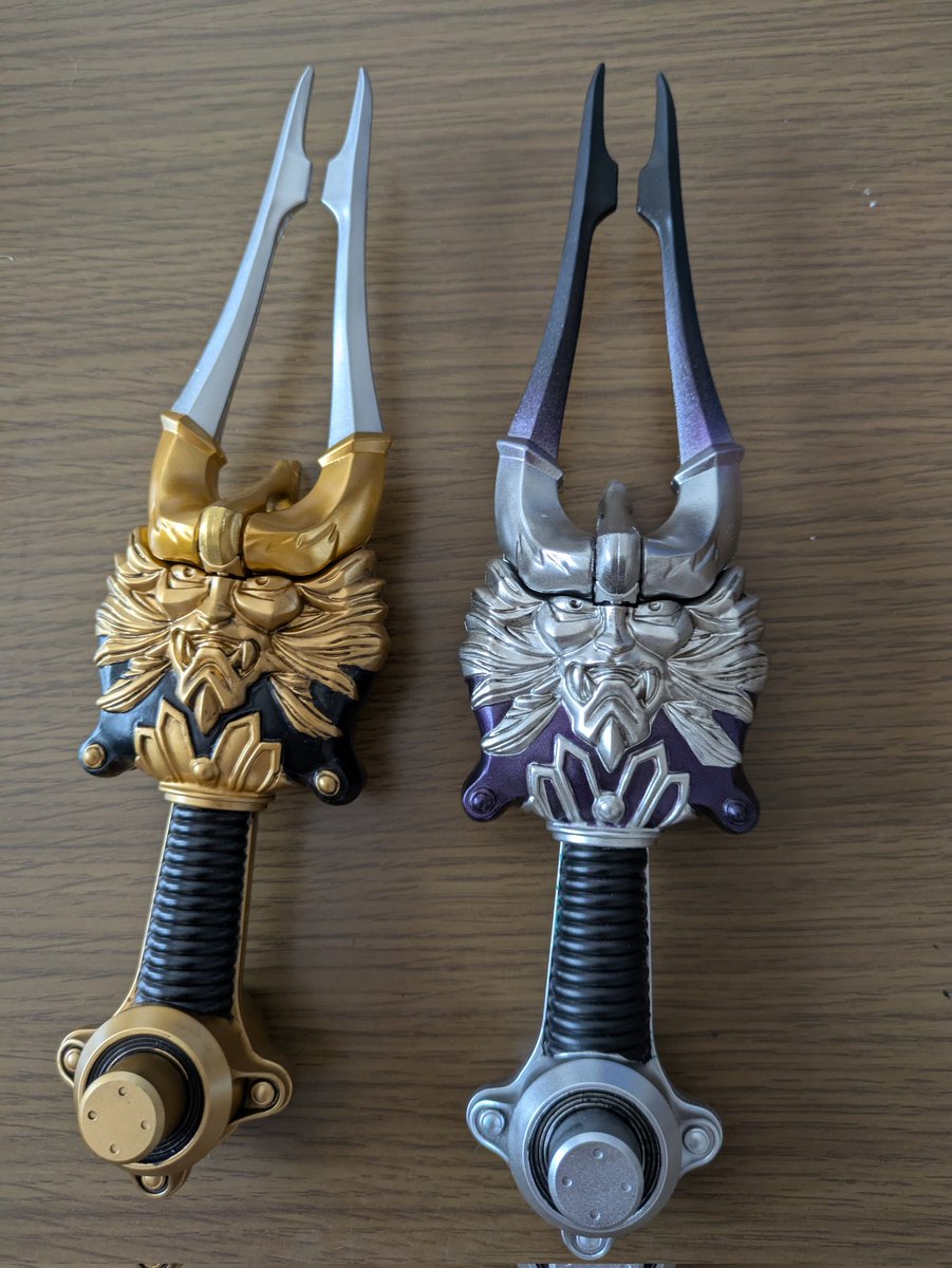 painter_rio26's tweet photo. うちにあったレジェンド版二本目を自分の好きな色で塗りました👹
角が黒いのは歌舞鬼さんのくらい？
魔化魍になった証だったりすんのかな…… https://t.co/gc6HMkNSqE