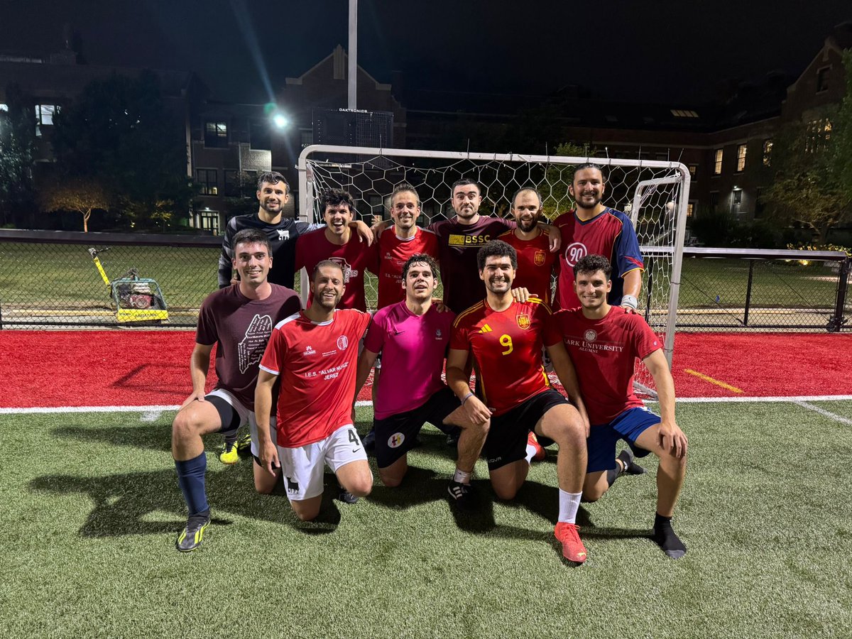 Toros Bravos FS (@torosbravoscd) on Twitter photo 🔴 Toros Bravos 5-1 Boston Hoax ⚪️
⚽️ <a href="/alexsjg/">Alex Jurado</a>
⚽️ <a href="/gadchetopierna/">Alberto XTiYo</a>
⚽️⚽️ @alex_fdez_rajal
⚽️ <a href="/manmar92/">Manuel Martinez</a>
<a href="/BSSC/">BostonSki&SportsClub</a>
⚽️🐂 🔴 Toros Bravos 5-1 Boston Hoax ⚪️
⚽️ <a href="/alexsjg/">Alex Jurado</a>
⚽️ <a href="/gadchetopierna/">Alberto XTiYo</a>
⚽️⚽️ @alex_fdez_rajal
⚽️ <a href="/manmar92/">Manuel Martinez</a>
<a href="/BSSC/">BostonSki&SportsClub</a>
⚽️🐂