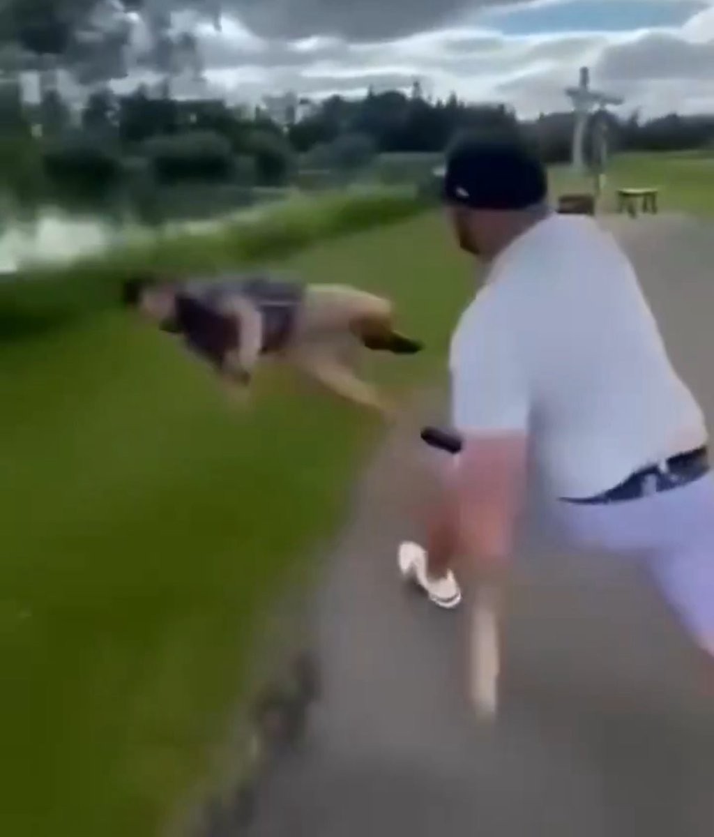 How I handle these hot wing bones at <a href="/Lucky12Tavern/">Lucky 12 Tavern</a>