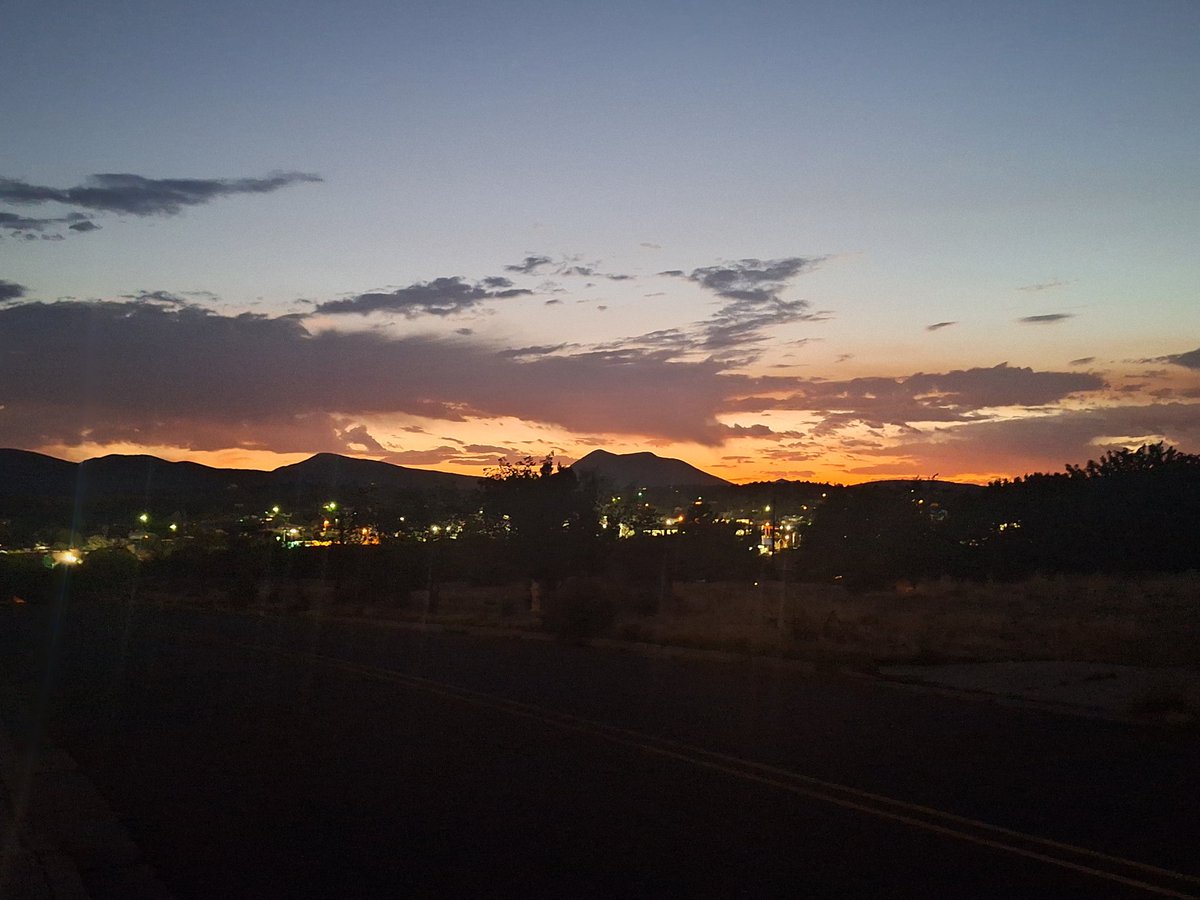 JAlexanderPrin1's tweet image. New Mexico sunsets are special.