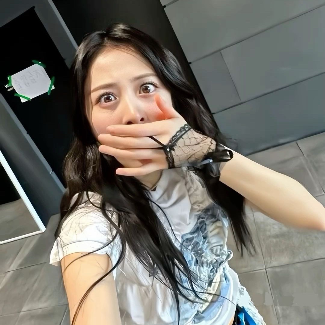 leyunjin_'s tweet photo. @chaewint_81 https://t.co/Yg8H31KrHB