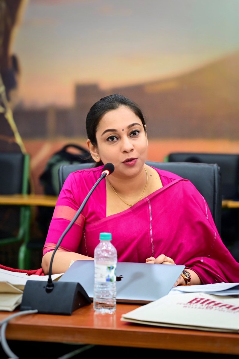 NehaSiingh_'s tweet photo. Humbled to be a part of the Drafting Committee for the first ever 'Female Athlete Health and Wellness Policy', with a special focus on menstrual health—an unprecedented, one of its kind initiative led by @BSSABihar! https://t.co/KYqjqCuvuZ