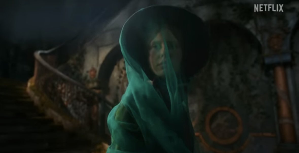 toebruises's tweet image. Unfortunately Guillermo del Toro’s Frankenstein looks like shit from a butt