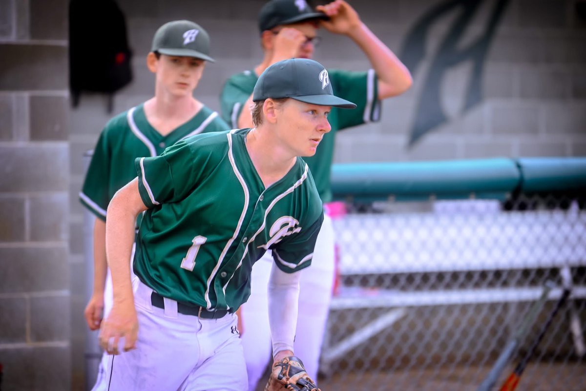 wgactivities's tweet photo. High School Baseball wrapped up tonight with a tough loss to Ogden! They fought hard for each run scored, each out and each up to bat! ⚾️

Our seniors will be missed - Casey, Landon and Shaefer! 📸: Sheila Wallace

Once a Hawk, always a Hawk! #WGhawks https://t.co/J3BcZnypAp