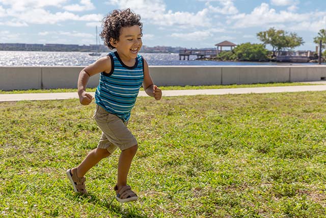 UQHealth's tweet image. #UQ researchers are seeking children aged 3 to 4 for a study looking at the link between physical activity and development in young children. 

Find out more: brnw.ch/21wTZTf 

#Health #UQResearch #Volunteer