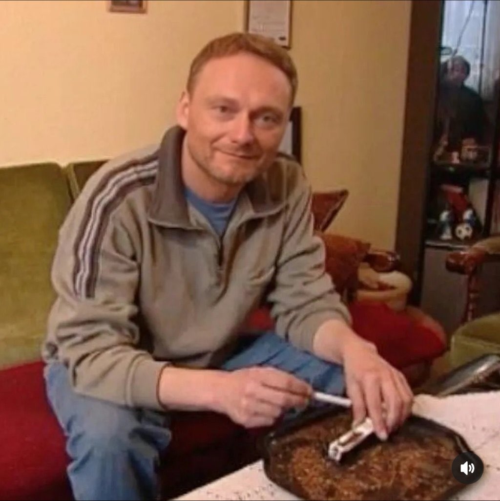 „Man hätte ich den Merz heute eingesargt. Die Dröge kann es einfach nicht.“
-irgendwo an einem Fliesentisch der Republik-
