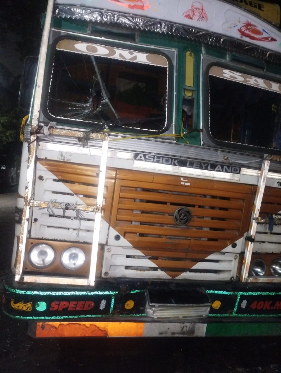 Police or Goons?

In the New Alipore area of South Kolkata, the state police went on a rampage, crushing trucks without any provocation!

Nearly 38 trucks had their tyres punctured.
Why? Just because cut-money wasn’t paid?

The state administration should be ashamed.
No authority