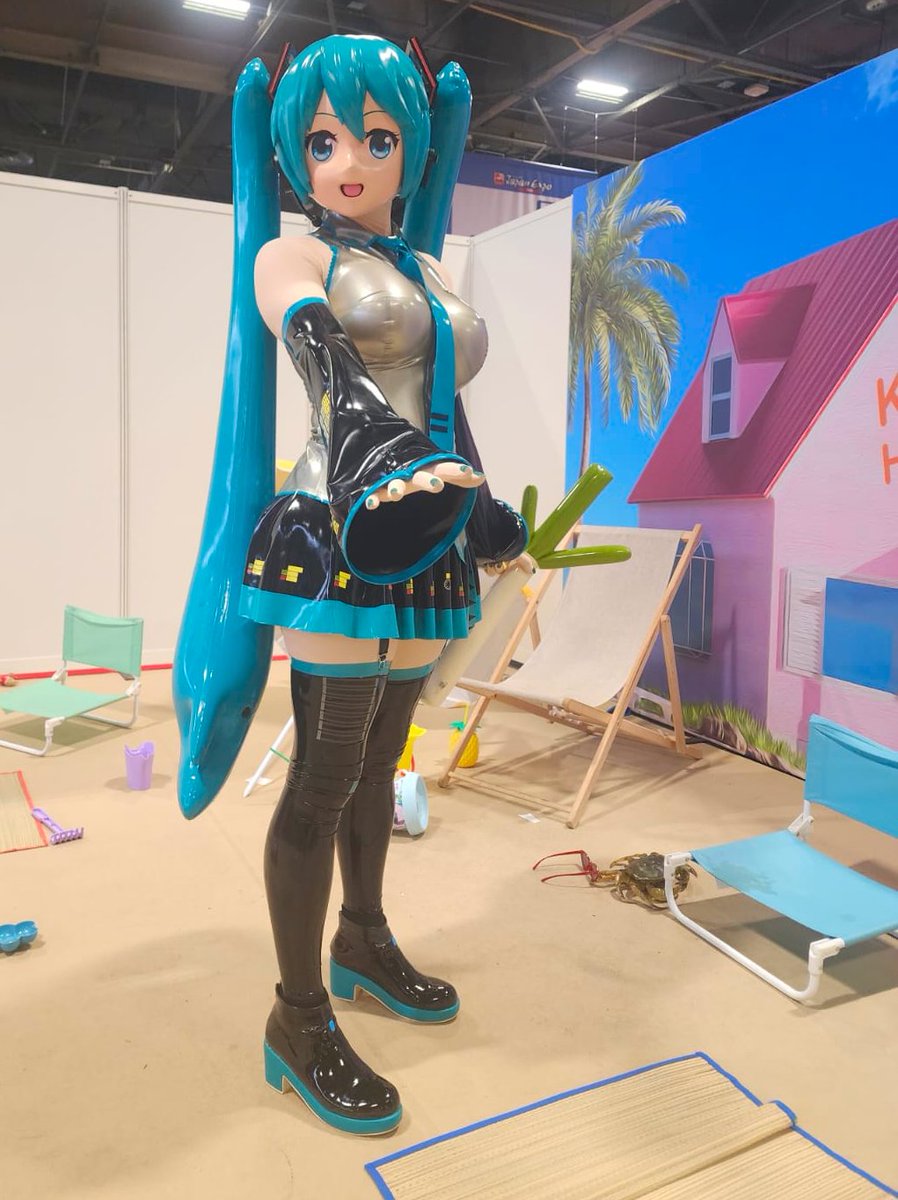 Beachy Miku
