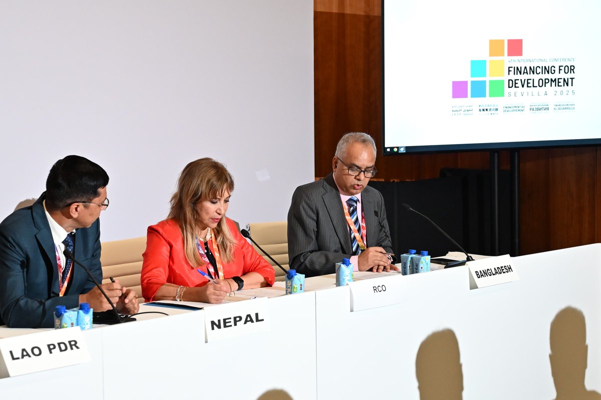 “Our climate vulnerability doesn’t end with #LDC graduation”

At #FFD4, 🇧🇩🇳🇵🇱🇦 urged a transitional climate finance facility for post-graduation resilience.

👏 Thanks, USG <a href="/USGRabab_UN/">Rabab Fatima</a> &amp; ERD Secretary Md. Shahriar Kader Siddiky for amplifying the call

#ClimateFinance