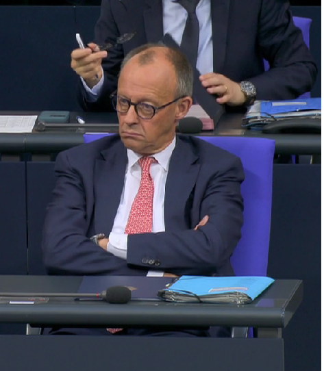 Guntram Proß (@guntrampross) on Twitter photo Wenn dir <a href="/Alice_Weidel/">Alice Weidel</a> im #Bundestag die Fakten um die Ohren haut und du dem nichts entgegen zu setzen hast: Wenn dir <a href="/Alice_Weidel/">Alice Weidel</a> im #Bundestag die Fakten um die Ohren haut und du dem nichts entgegen zu setzen hast: