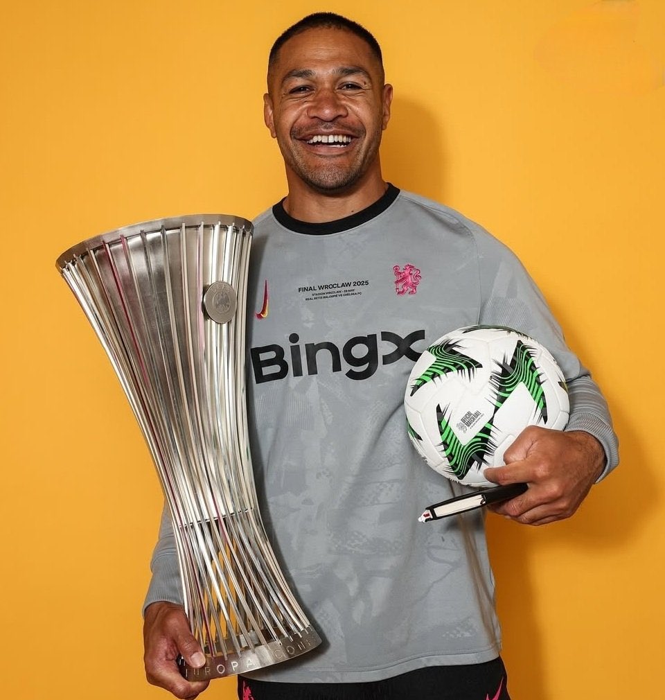 Willie Isa, former Rugby player now Chelsea’s mentality and player development coach is not getting enough praise.
Joined the team in February, spent a whole month to study the entire players behaviour and mentality.
Afterwards he started working and gradually things are changing