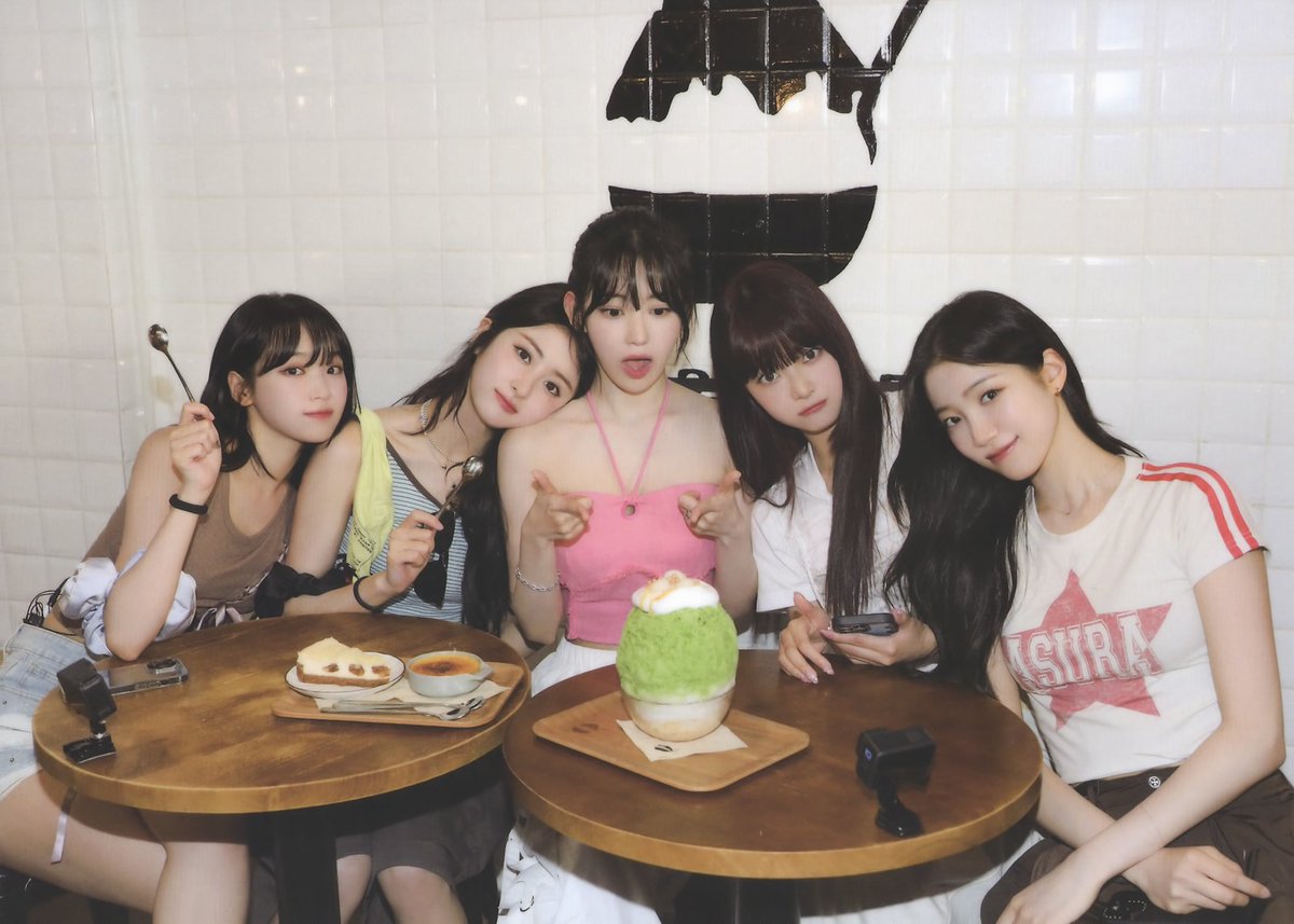 kkurapen's tweet photo. プレミアムシート当たった🌸
とても幸せ(  ´˘`  )♡♡
#sakumail https://t.co/kqZ0reEWK9