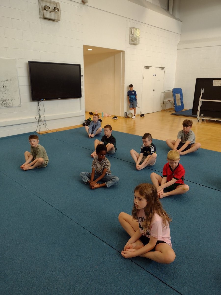 Active Schools East Renfrewshire (@activeschoolser) on Twitter photo Week 2 | Sports Camp
Netball 🏐 Athletics 🎽 Gymnastics 🧘 to start the day here at <a href="/barrheadhigh/">Barrhead High School</a>
<a href="/sportscotland/">sportscotland</a> #ActiveSchools Week 2 | Sports Camp
Netball 🏐 Athletics 🎽 Gymnastics 🧘 to start the day here at <a href="/barrheadhigh/">Barrhead High School</a>
<a href="/sportscotland/">sportscotland</a> #ActiveSchools