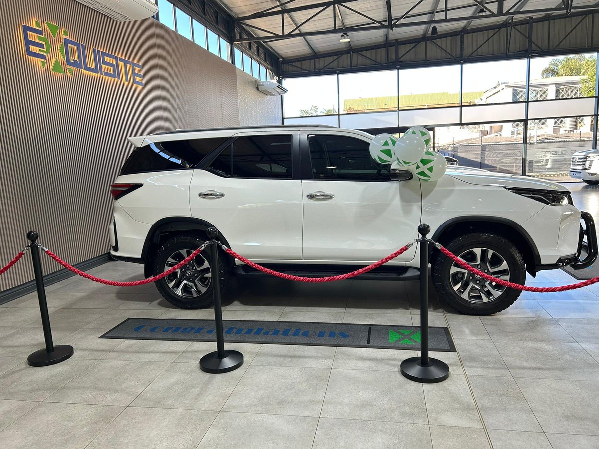 sir_wicknell. tweet media