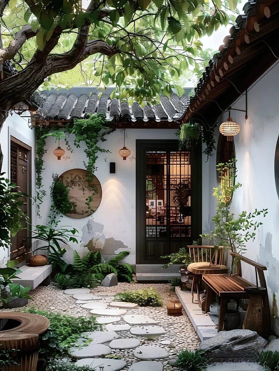 中式小院 以清简，许清欢！ 
#东方美学 #中式审美 #刻在骨子里的中国风