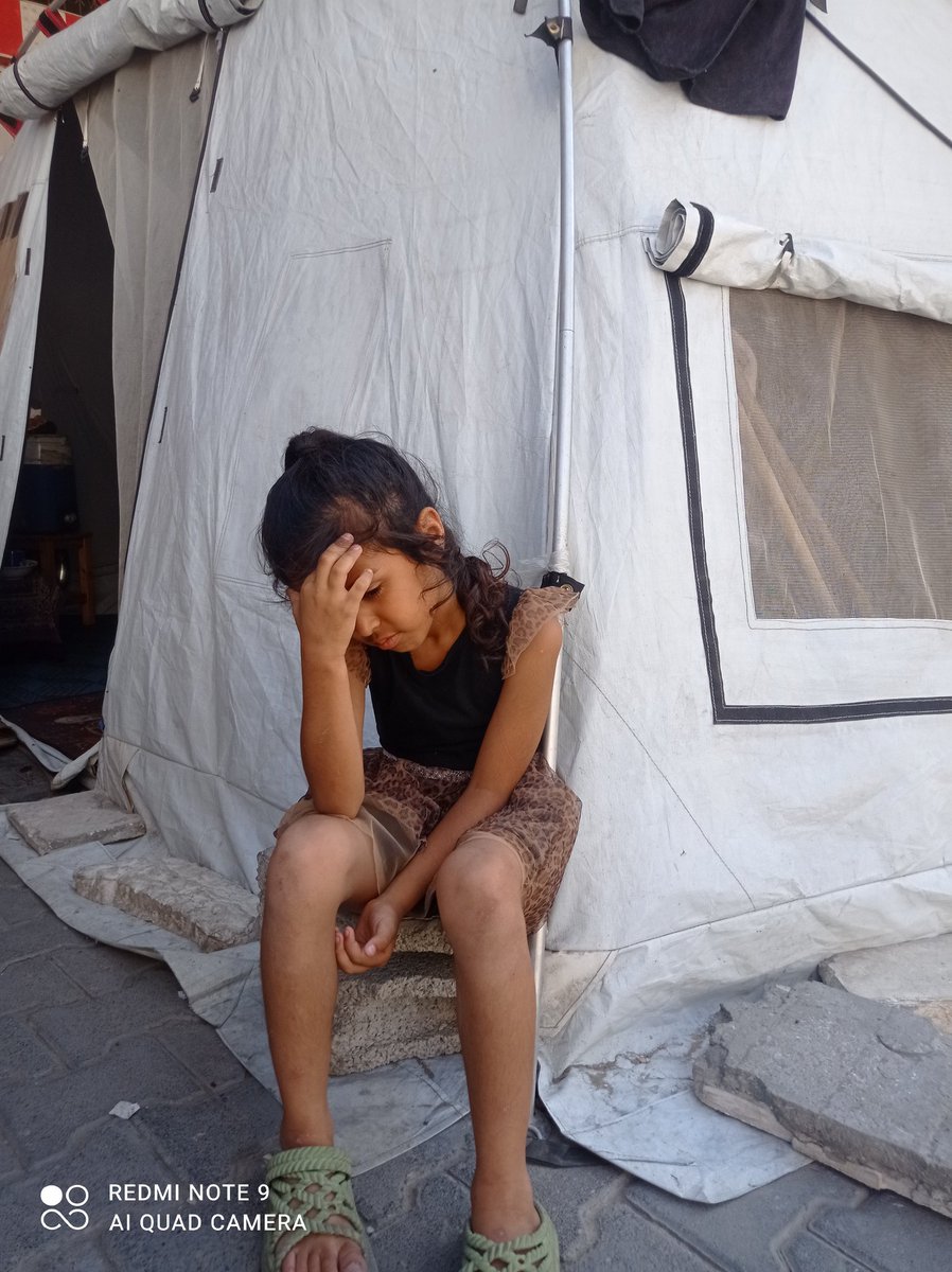 Mimi always suffers from headaches due to lack of food, her body has become weak
Why is my donation campaign going so slowly?  
I’m trying my best to share and raise my voice
PLZ SHARE AND DONATE  🙏💔
chuffed.org/project/121449