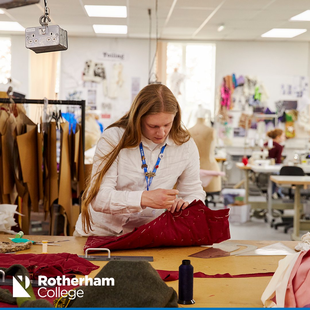 It's Fashion Day 👗🪡

Discover the latest fashion trends, build the skills and confidence need to design and make your own garments on our fashion courses.

Learn more: rotherham.ac.uk/department/art…

#Fashion #Garments #College #Rotherham #FashionTrends #Fashionday