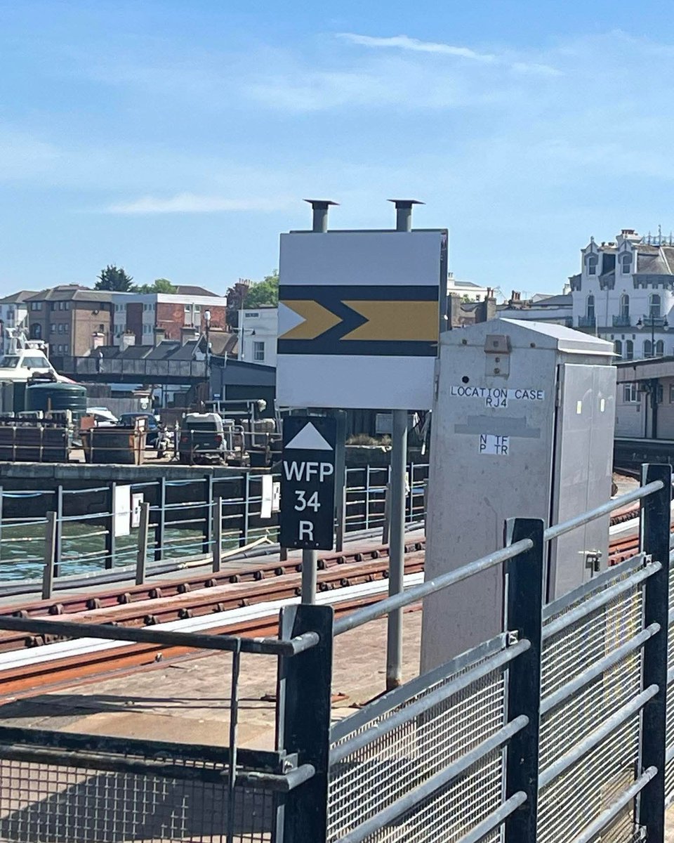 WFP34R Ryde Esplanade, Isle of Wight (Submitted by Richard Carter-Ulusoy)
#SignalOfTheDay