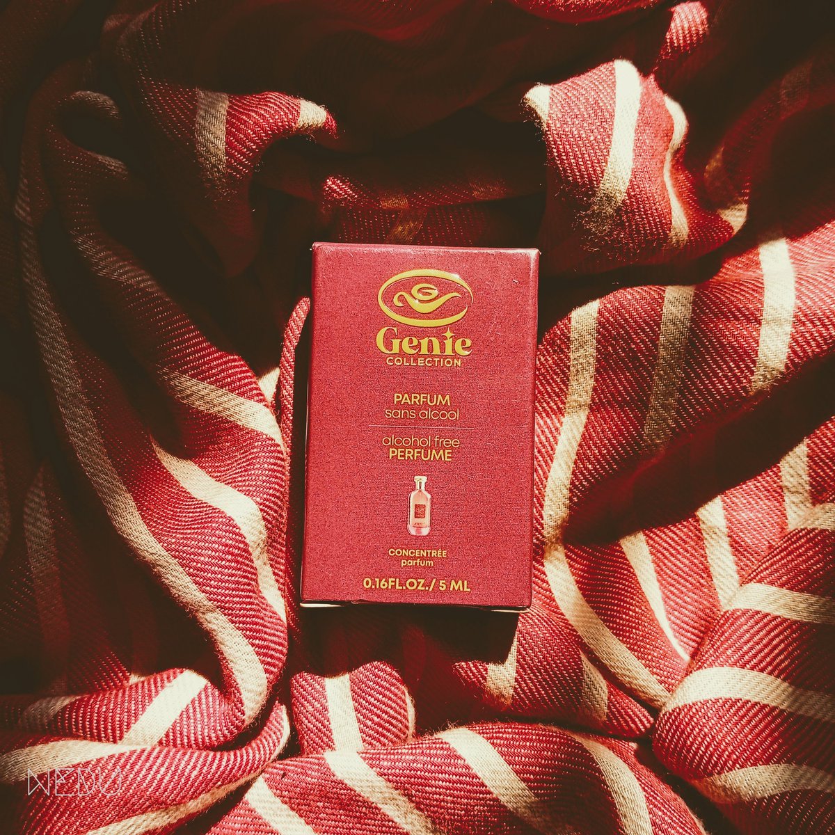 Neduvick4's tweet photo. I just got this Genie oil perfume and I can't stop loving the scent.
So I took some photographs of it for your screens.

📷: shot with Redmi 14C( @Xiaomi @XiaomiNigeria) https://t.co/861IPyxRsx