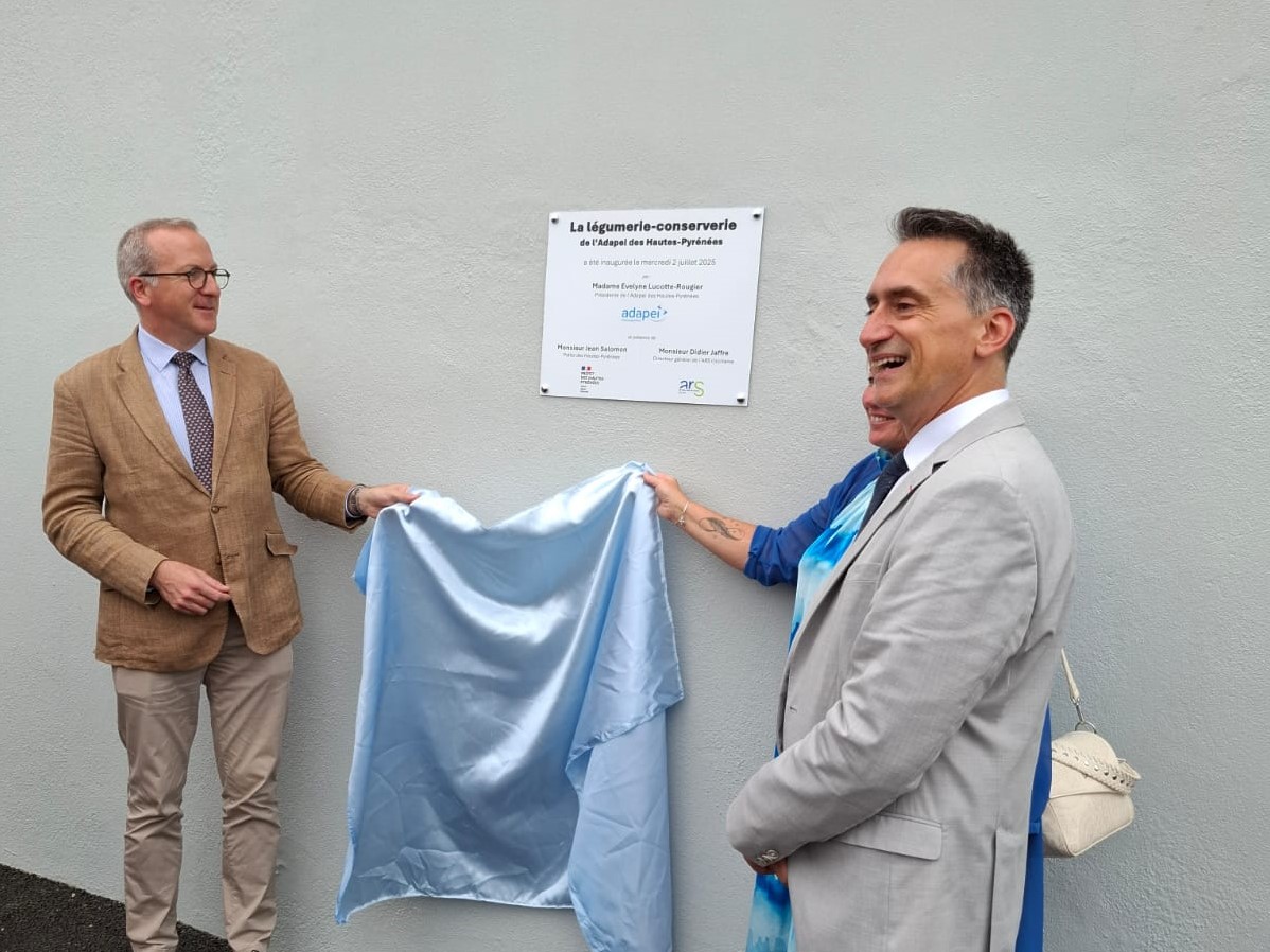 Préfet des Hautes-Pyrénées (@prefet65) on Twitter photo #Handicap | Le #préfet65 a inauguré avec l’<a href="/ARS_OC/">ARS Occitanie</a>, la légumerie-conserverie de l’Adapei 65 à Bordères-sur-l'Échez. Elle vise à transformer des légumes #bio locaux en produits destinés aux cantines scolaires tout en créant des #emplois pour les personnes en situation de handicap. #Handicap | Le #préfet65 a inauguré avec l’<a href="/ARS_OC/">ARS Occitanie</a>, la légumerie-conserverie de l’Adapei 65 à Bordères-sur-l'Échez. Elle vise à transformer des légumes #bio locaux en produits destinés aux cantines scolaires tout en créant des #emplois pour les personnes en situation de handicap.