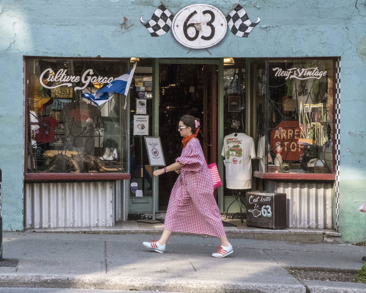 BONJOUR BONJOUR 

Árpád Kiss