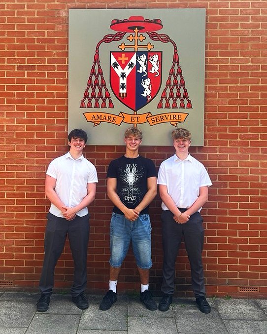 CardinalHumeCHC's tweet image. Thanks to generous donors, the young men from
@cvmssport @CardinalVaughan have now raised £586 @CardinalHumeCHC from their upcoming 300-mile cycle ride from @WestminsterCath.
One week until they depart - can we all help them get past the £1000 barrier? justgiving.com/page/cathedral…