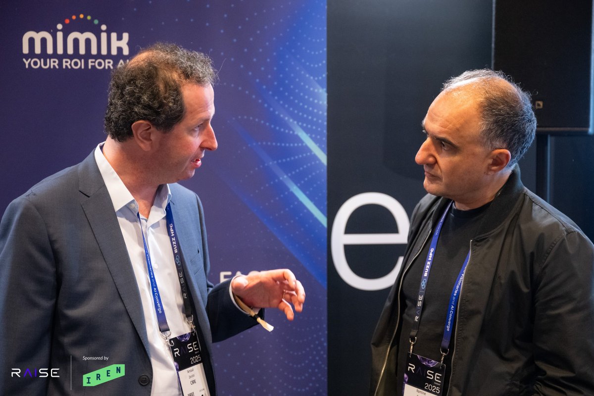 RaiseSummit's tweet image. “Inference is where AI’s value is realized, not just imagined.” — Fay Arjomandi(@Fayarjomandi), CEO of mimik
At @RaiseSummit 2025, @mimiktech hosted an exclusive executive session in the Executive Lounge, gathering leaders from AMD, AWS, Advantech, and other Fortune 500…