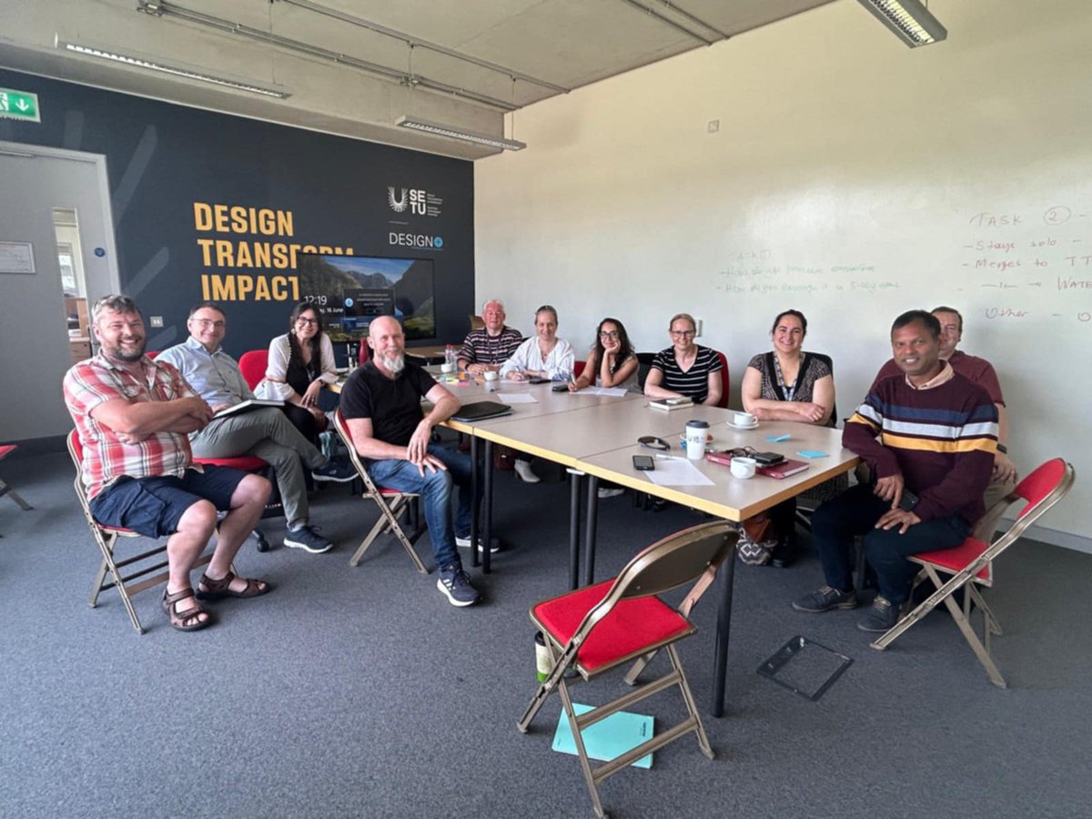 SETU_CWScience's tweet image. Throwback to our enviroCORE Strategy Day! A day of collaboration, innovation, & vision-setting for the future of environmental research at SETU. From sustainability goals to breakthrough ideas! #envirocore #researchatsetu #sustainability #strategyday