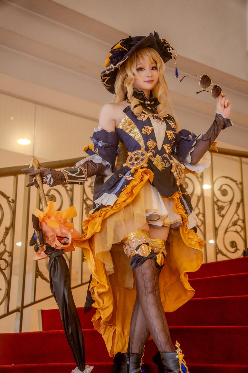 コスプレ / cosplay
原神 / GenshinImpact
ナヴィア / Navia

今日はあたしが案内してあげる！

📷<a href="/aun_chancos/">阿吽ちゃん ラグオール</a> 
#GenshinImpact #Navia 
#ビビコスお菓子の城