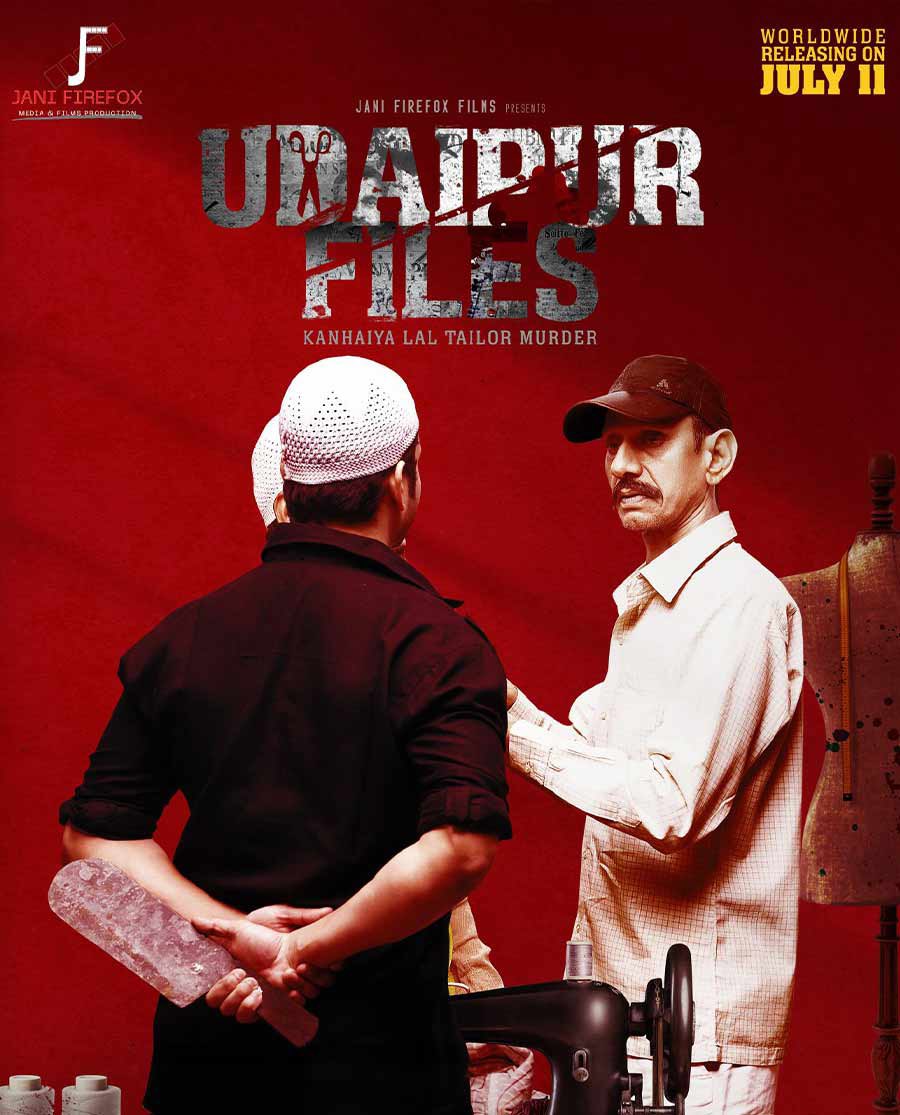 puneetbhatt_'s tweet photo. #SupportUdaipurFiles
Jab tak hum chup rahenge, tab tak yeh barbar log badhte rahenge.
Udaipur Files unki kahani hai jinke liye koi bolta nahi.
Trailer dekh kar andar ka shant bhav jala dena chahiye.
Ab samay hai janne ka, bolne ka, jagne ka! https://t.co/otGw4ZCRNL