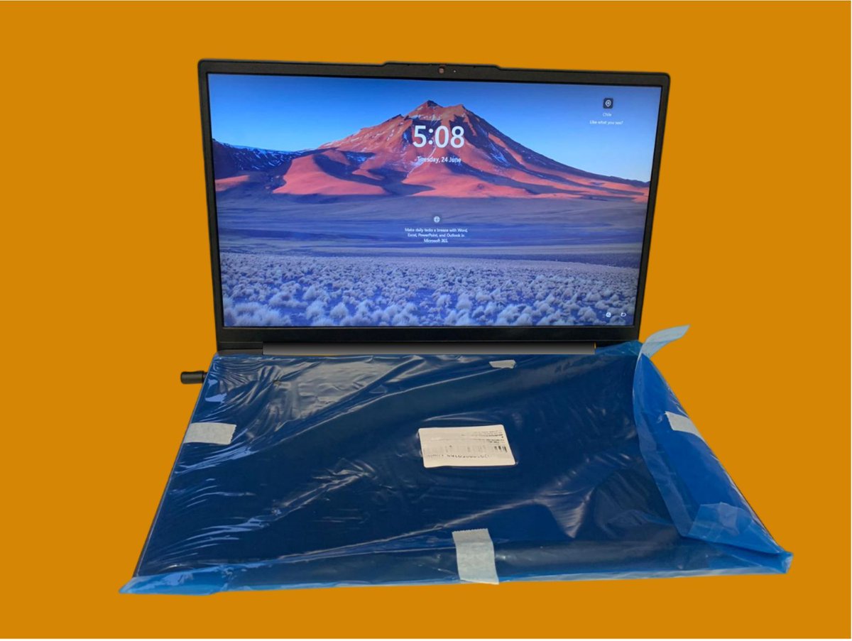 Experts_Repairs's tweet image. This laptop just got a brand-new screen replacement clear, responsive, and ready to go. Whether it’s a cracked display or a black screen, we’ve got you covered.

Need a screen fix? Book in with Computer Expert Adelaide today.

#LaptopScreenReplacement  #FixLaptopScreen