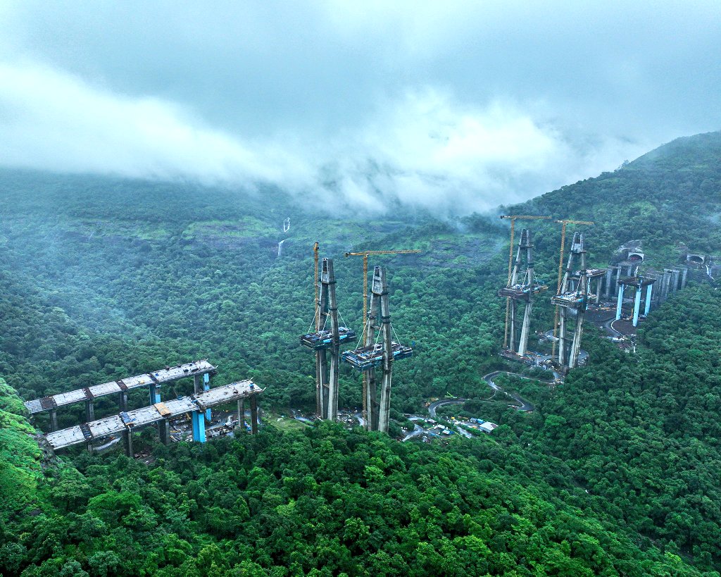 Pune 24X7 tweet media