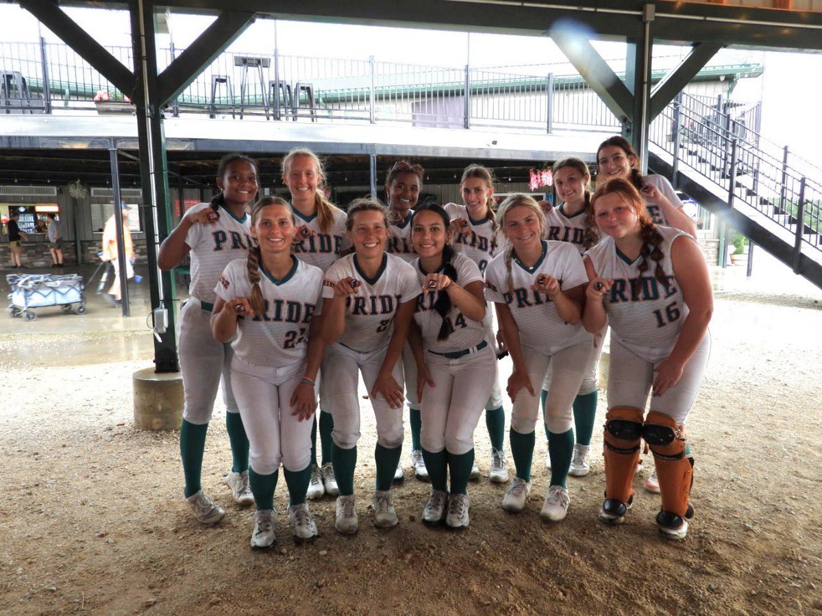 Faith_latham3's tweet photo. This past weekend our team came out with the victory once again in Mack’s Creek, MO! 🔥🔥🔥 The championship game was an unusual experience though…due to weather the game had been delayed, after the delay both teams had just decided to split 1st place! Here’s some highlights ⬇️ https://t.co/eCY8nT43iw