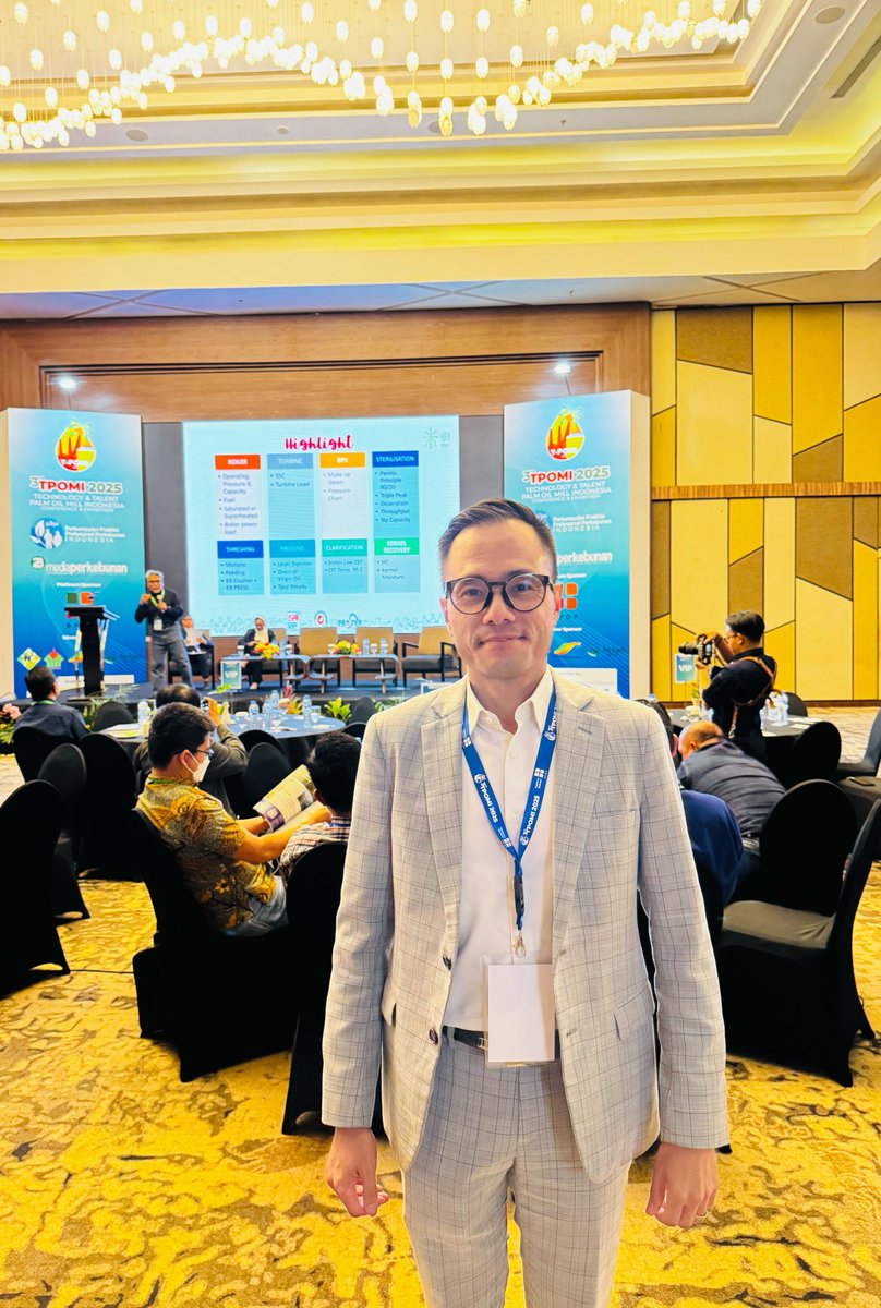 PixxelSpace's tweet image. Pixxel - Live from TPOMI 2025!
Meet Alex Koh, Sales Director, APAC, at the 3rd Technology & Talent Palm Oil Mill (TPOMI) Conference in Bandung, Indonesia!
Discover how Pixxel’s hyperspectral satellite data is helping transform palm oil operations through:
🌱 Early detection of…