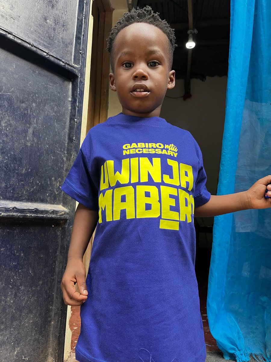 mtunecessary's tweet image. Now that I'm a Luo who just got baptized as a Kikuyu by this evil regime, I have automatically inherited some Kamau business genes so wacha niwauzie t-shirts kwa bei ya kuongea ya a mere 1000 

DM or send a WhatsApp message on 0114255575 and place your order.

#WeAreAllKikuyus