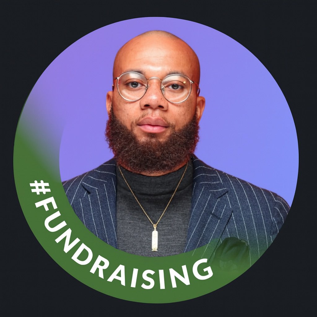 TheDoctorDapper's tweet photo. Thought I’d take a unique approach as we enter our Angel round for @WithMemberly! 🌱

Do you think #LinkedIn should introduce this frame to help investors and startup founders connect easier on the platform? 🤔

Invest@WithMemberly.com

#techfounder #investors #angelinvestment https://t.co/QwN0Sa0o8F