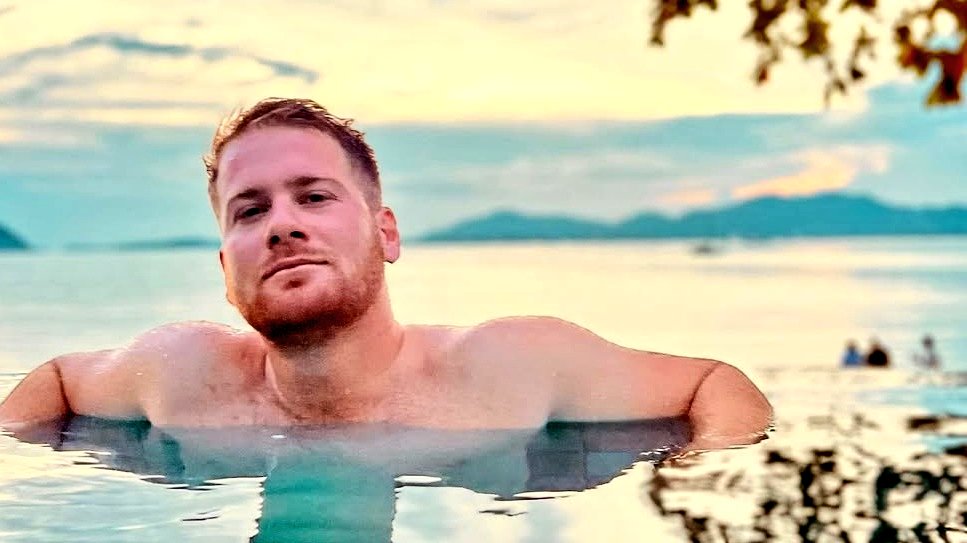 Η καλύτερη μου όταν    επιβεβαιώνομαι!
Καλημέρα 🌞 είπαμε?
 👑#jameskafetzis🌟
       #survivorGR