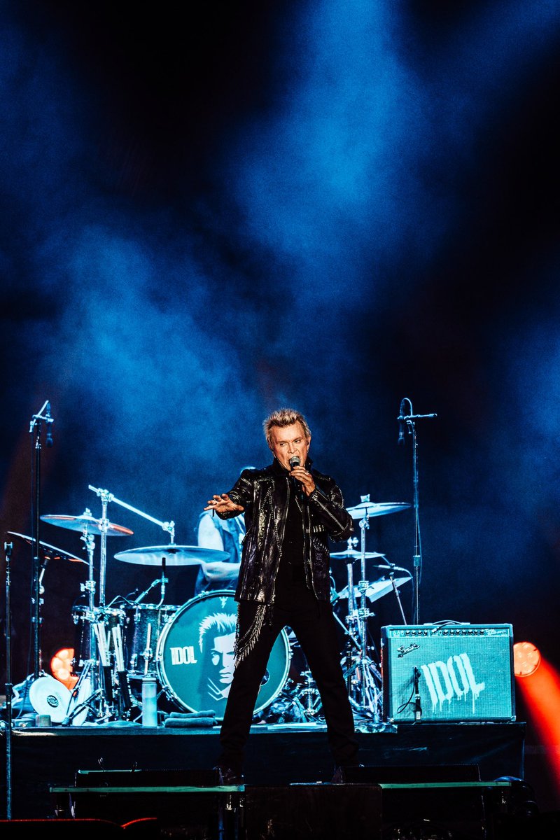 BillyIdol's tweet image. IDOL LIVE: BELGRADE SERBIA:KALEMEGDANSKA TERASA:
Well unfortunately this is the final show in Europe 4 this year but it’s been a blast! Always a great audience in Serbia I’m having the time of my life! cheers, see u tonight.. b loud! 📸 #julesphotoadventure