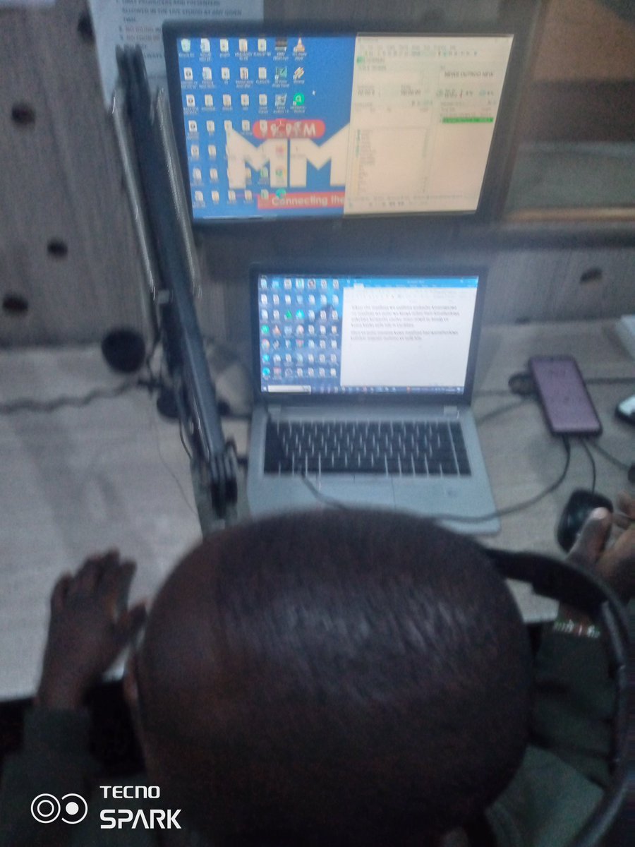 RayzRyz25771563's tweet image. To all our youths Tech is the way
#techistheway 
#WeAreAllKikuyus 😂