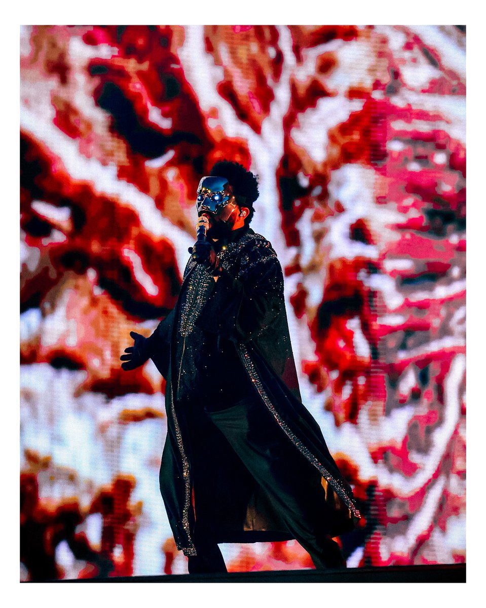 LevisStadium's tweet image. Record-breaking energy ⚡️ The Weeknd is the highest-grossing male solo artist in Levi’s® Stadium history!