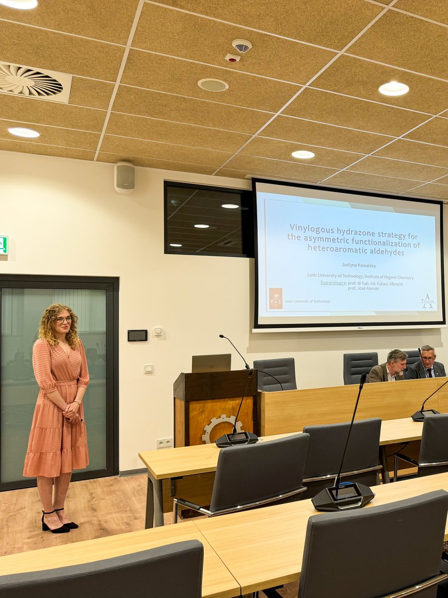 Org_Chem_TUL's tweet image. We are proud to announce that Justyna Kowalska from @a_teamlab @p_lodz_pl defended her doctoral thesis, which was prepared under the supervision of Prof. Łukasz Albrecht and Prof. Jose Aleman @jaleman2 from @UAM_Madrid. Congratulations Justyna!