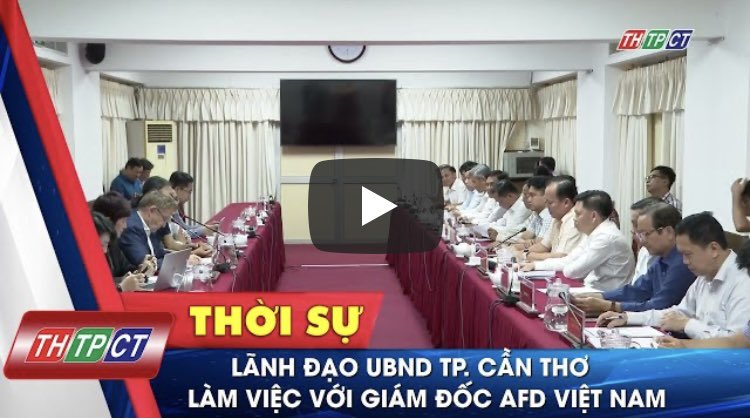 conan_herve's tweet photo. #Vietnam 1 semaine après la mise en place de la nouvelle ville de #CanTho, réunion @AFD_France avec le Comité Populaire pour le suivi des projets de gestion des risques d'#inondations dans la ville de Can Tho et à #NgaBe #MekongDelta #TeamEurope
👉https://t.co/bU4BwIa2lZ https://t.co/4AtpajwiB3