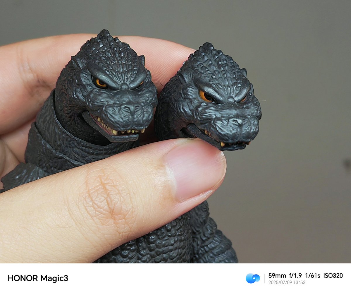 JerryYan4123's tweet image. HIYA Godzilla(1991) Hokkaido battle Ver.
New head / upgraded head carving
#hiya #HIYATOYS #Godzilla #Godzillafigures #Toho #hiyatoysgodzilla #hiya #Godzilla #Godzillafigures #ゴジラ #Godzilla1991