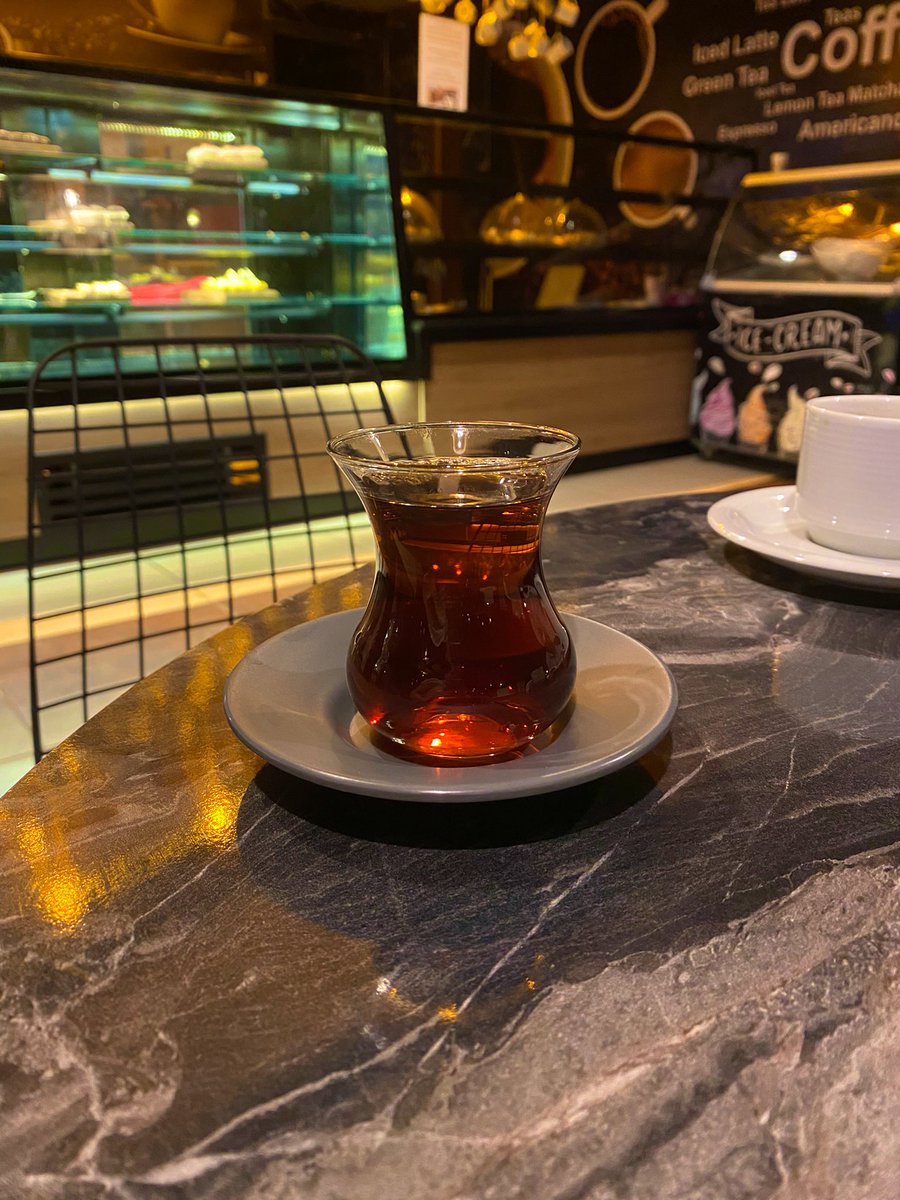 life_inframe's tweet image. Sipping serenity with Turkish tea ☕✨ #TurkishTea #ChaiMoments