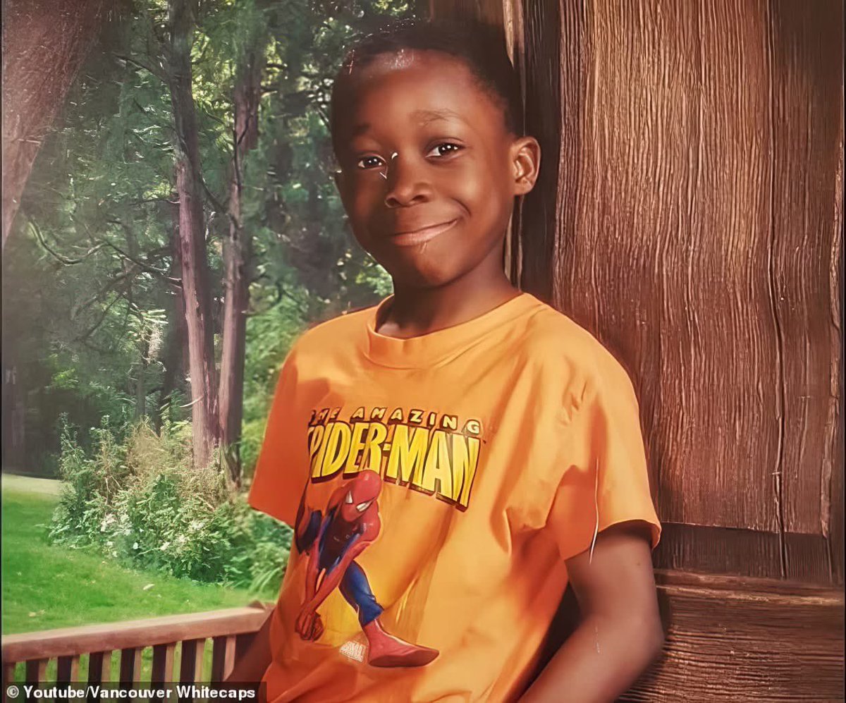 oldcanadaseries's tweet image. Canadian soccer star, Alphonso Davies, in Edmonton, Alberta after emigrating to Canada from Ghana.  Now playing for Canada's National Soccer team and Bayern Munich.
